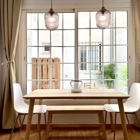 Encantador apartamento con patio Málaga Exterior foto